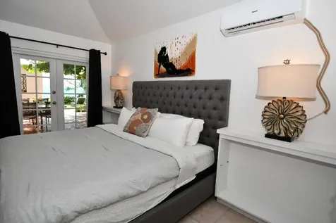 Orange House. Abaco BS