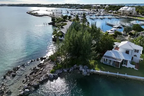Orange House. Abaco BS