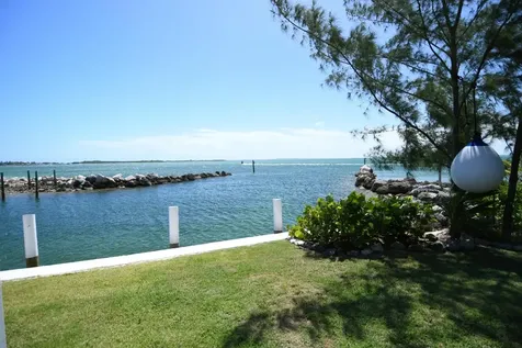 Orange House. Abaco BS