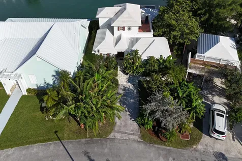 Orange House. Abaco BS