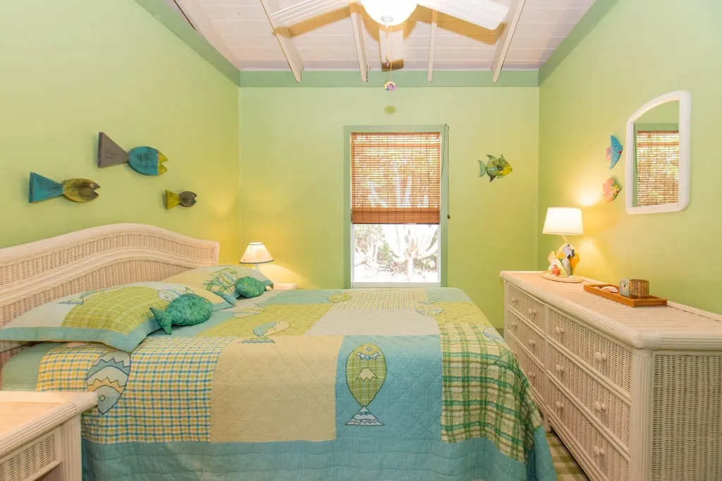 Surfers Cottage Eleuthera BS