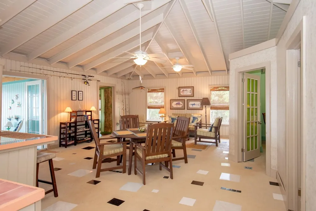 Surfers Cottage Eleuthera BS