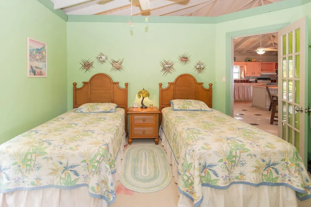 Surfers Cottage Eleuthera BS