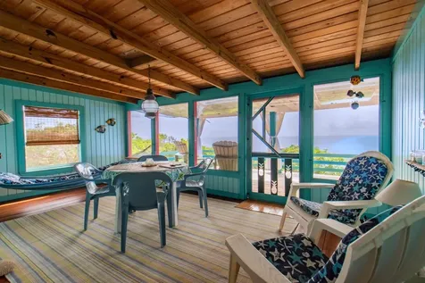 Surfers Cottage Eleuthera BS