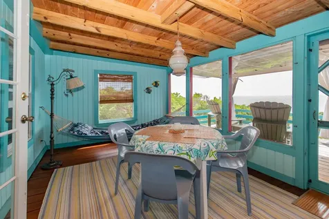 Surfers Cottage Eleuthera BS