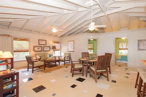 Surfers Cottage Eleuthera BS