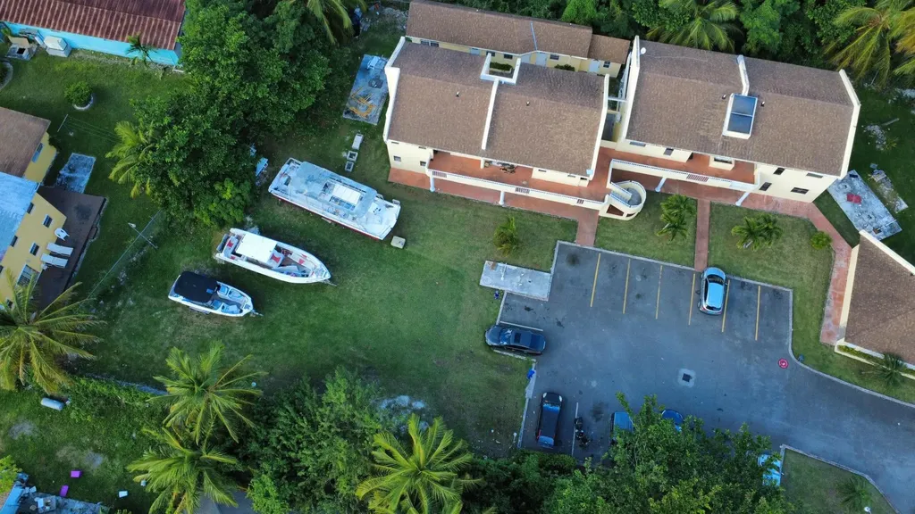 Out East 11-unit Apartment Complex New Providence Paradise Island BS