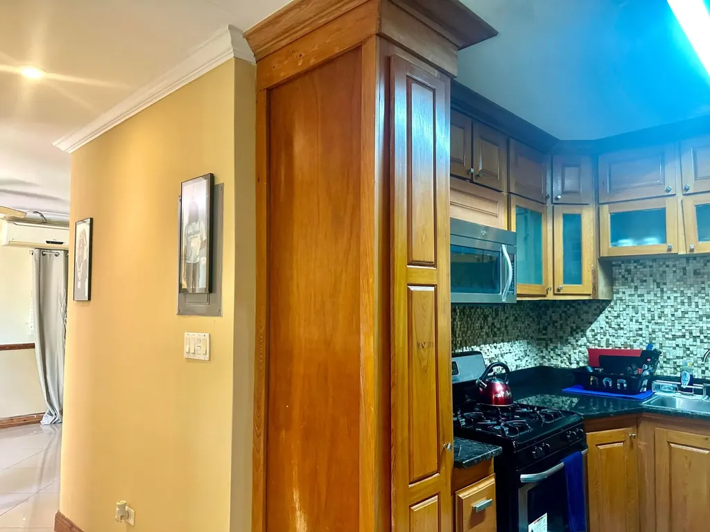 Out East 11-unit Apartment Complex New Providence Paradise Island BS