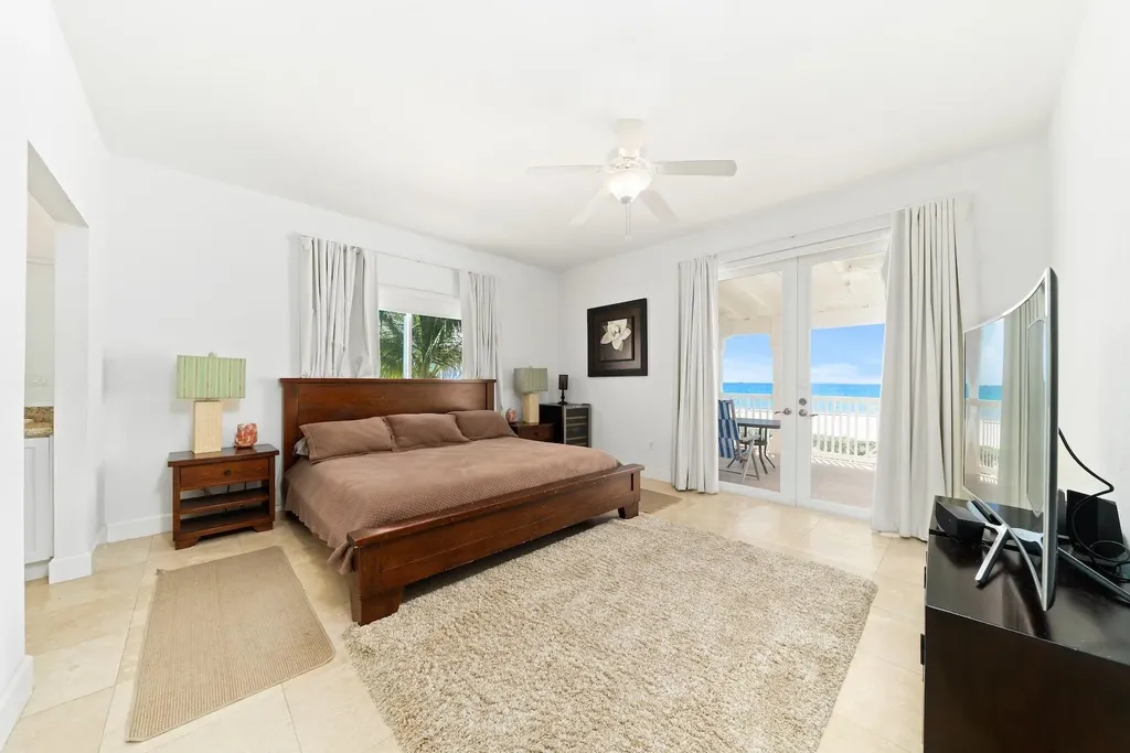 305 Bimini Bay 305 Bimini BS