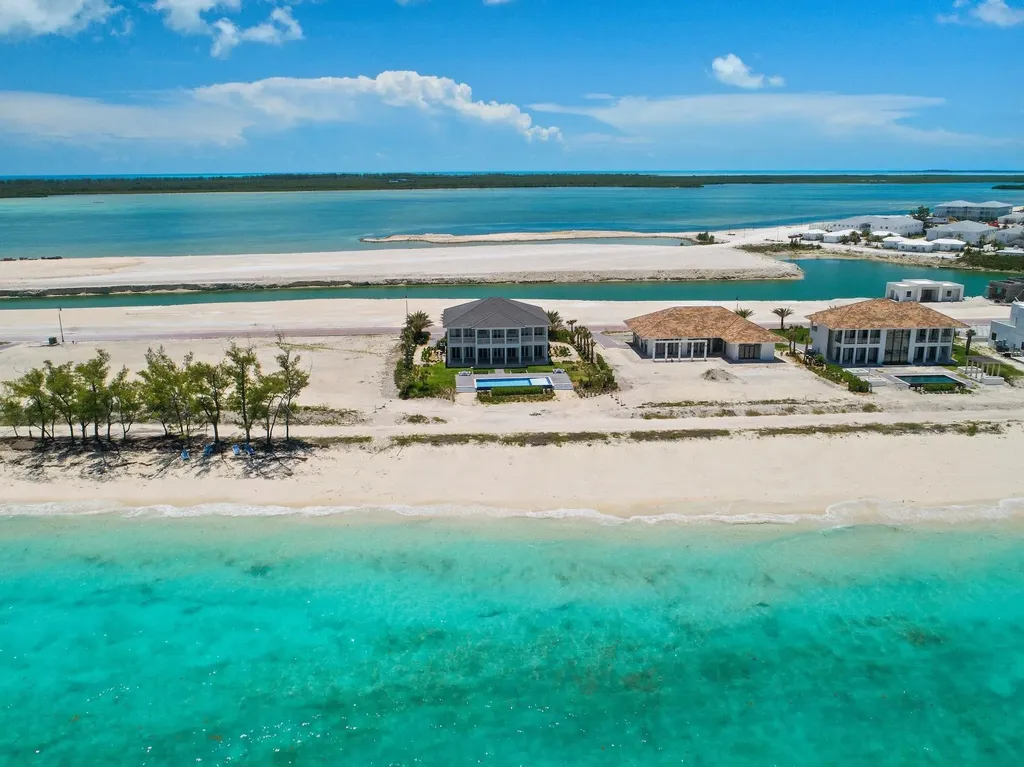 305 Bimini Bay 305 Bimini BS