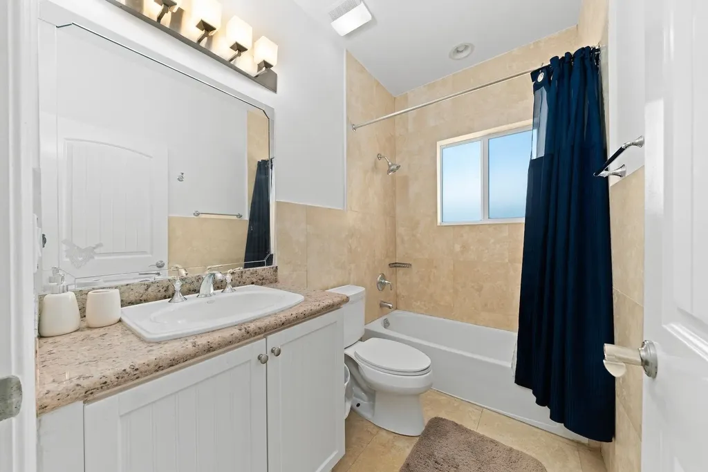 305 Bimini Bay 305 Bimini BS