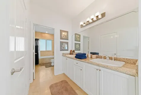 305 Bimini Bay 305 Bimini BS