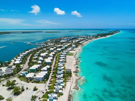 305 Bimini Bay 305 Bimini BS