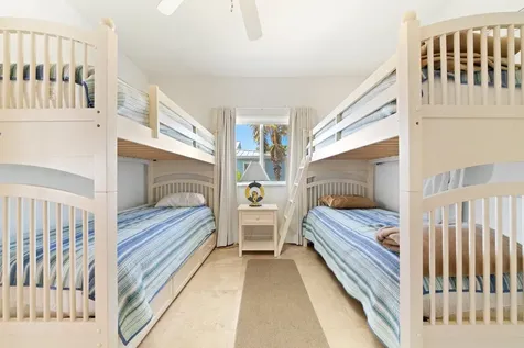 305 Bimini Bay 305 Bimini BS