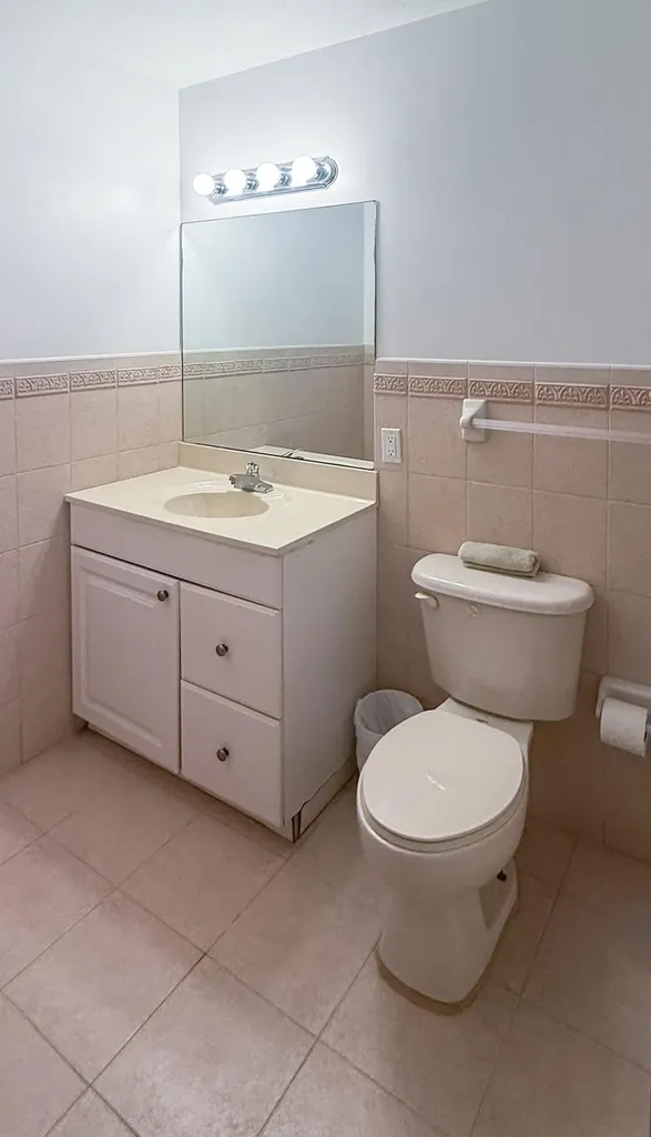 15e Bimini Cove Bimini BS