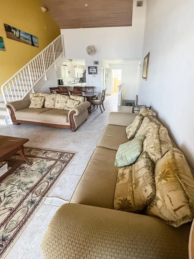 15d Bimini Cove Bimini BS