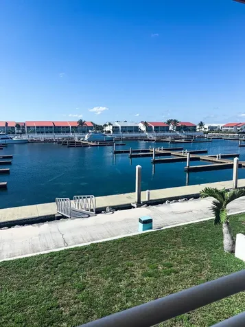 15d Bimini Cove Bimini BS