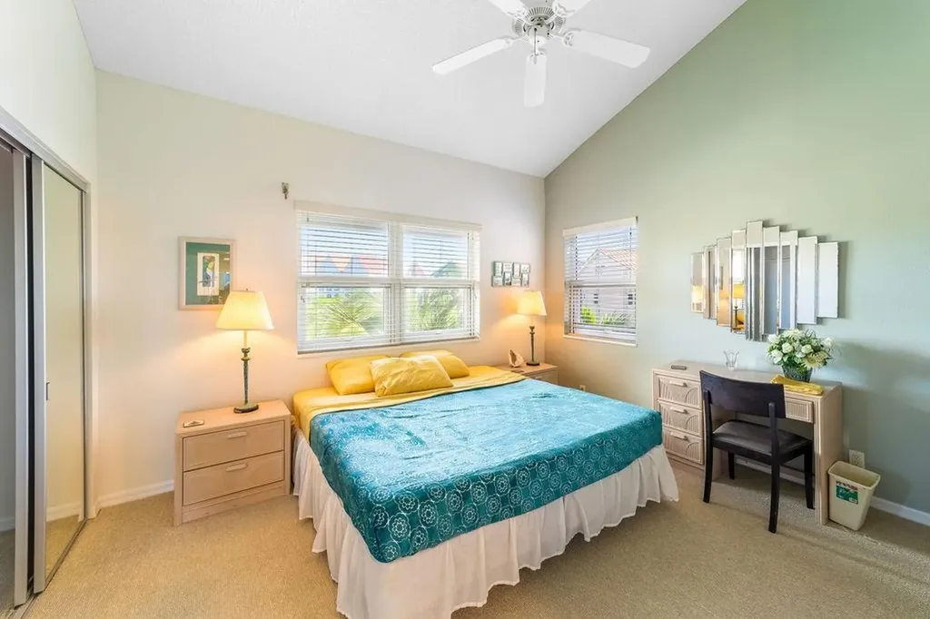 Bell Channel Club C-10 Grand Bahama Freeport BS