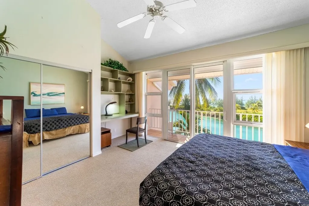 Bell Channel Club C-10 Grand Bahama Freeport BS