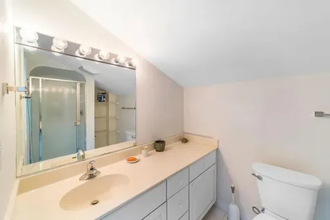 Bell Channel Club C-10 Grand Bahama Freeport BS