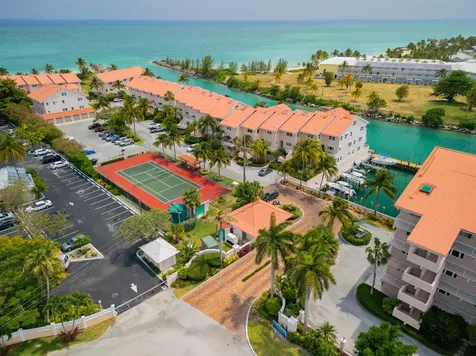 Bell Channel Club C-10 Grand Bahama Freeport BS