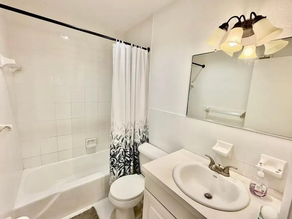 Cove House Condo Grand Bahama Freeport BS