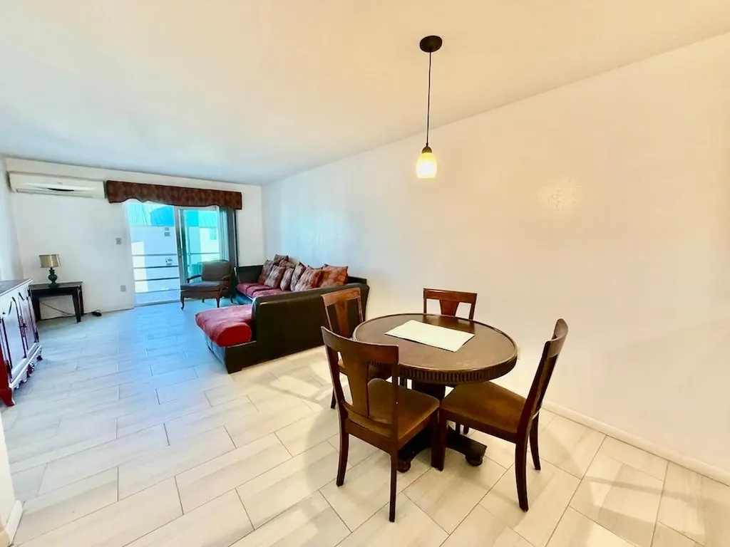 Cove House Condo Grand Bahama Freeport BS