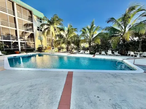 Cove House Condo Grand Bahama Freeport BS