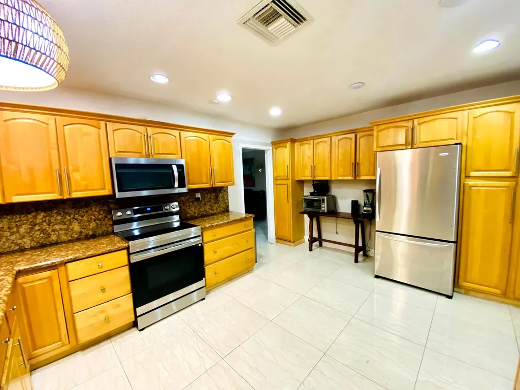 Crow's Nest Cove 5 Grand Bahama Freeport BS