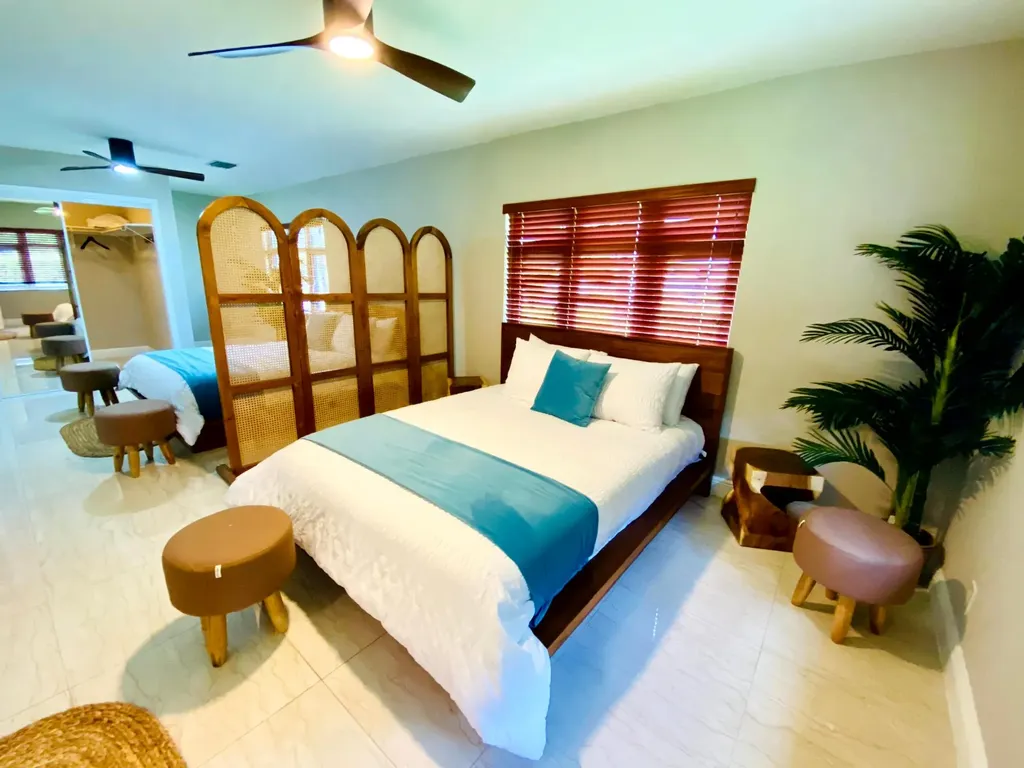 Crow's Nest Cove 5 Grand Bahama Freeport BS