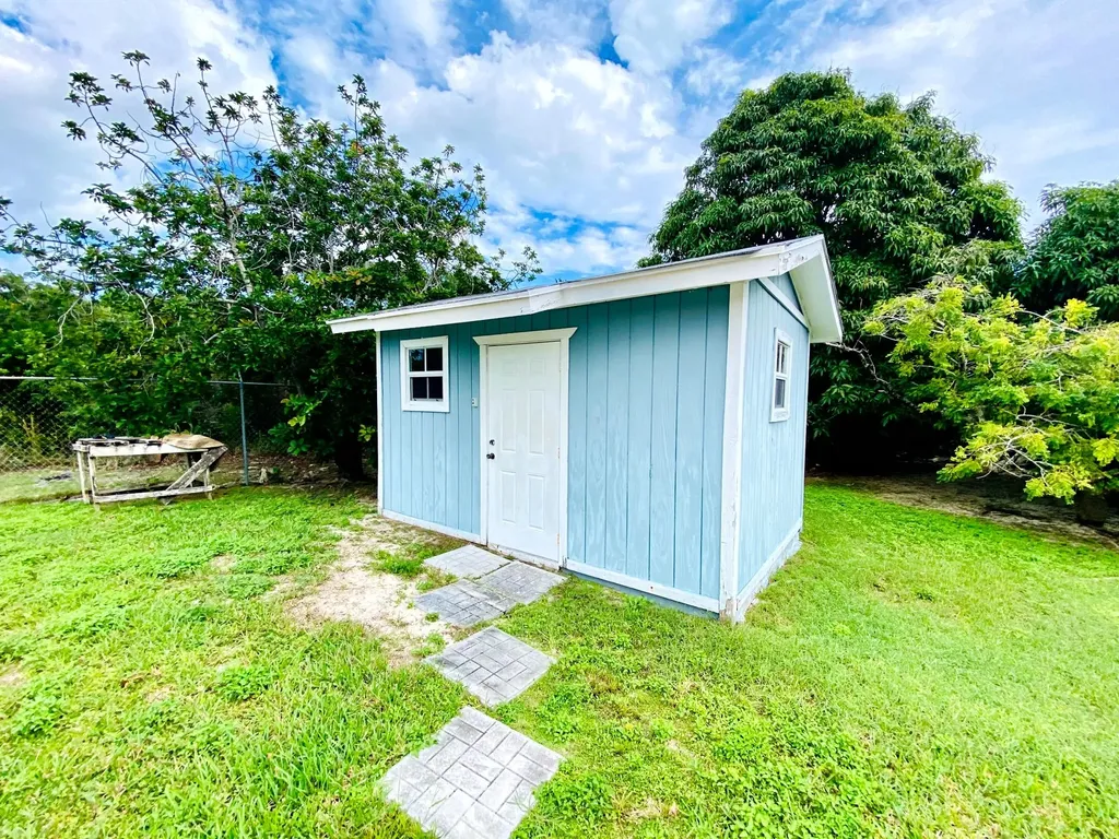 Crow's Nest Cove 5 Grand Bahama Freeport BS