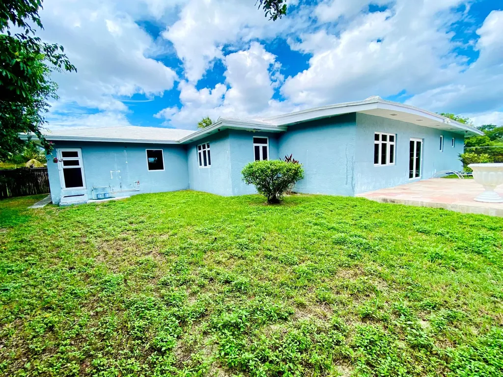 Crow's Nest Cove 5 Grand Bahama Freeport BS