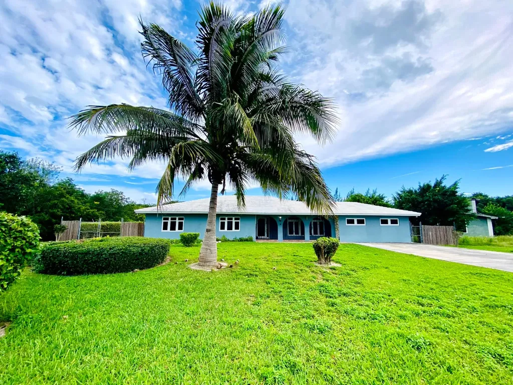 Crow's Nest Cove 5 Grand Bahama Freeport BS