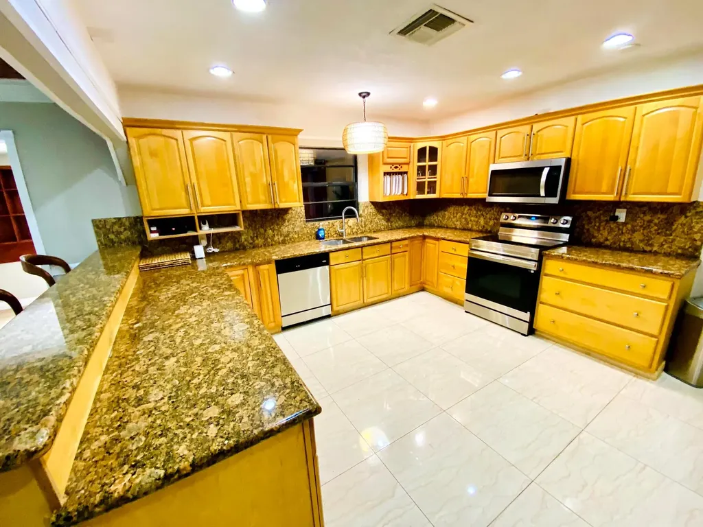 Crow's Nest Cove 5 Grand Bahama Freeport BS