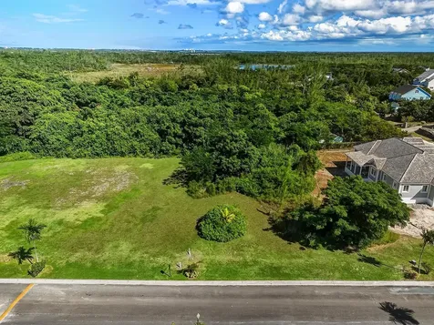 Lot 5, Block 42, Serenity New Providence Paradise Island BS