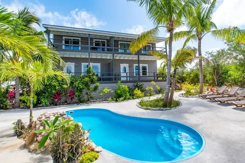 4 Migrate Beach Chalet Eleuthera BS