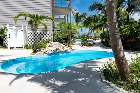 4 Migrate Beach Chalet Eleuthera BS