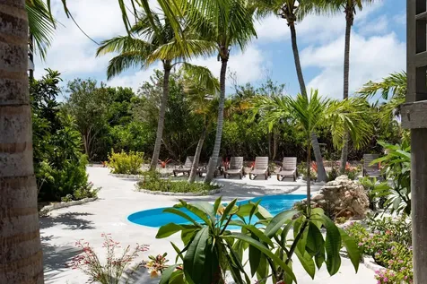 4 Migrate Beach Chalet Eleuthera BS