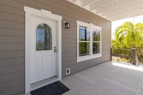 4 Migrate Beach Chalet Eleuthera BS