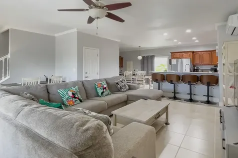 4 Migrate Beach Chalet Eleuthera BS