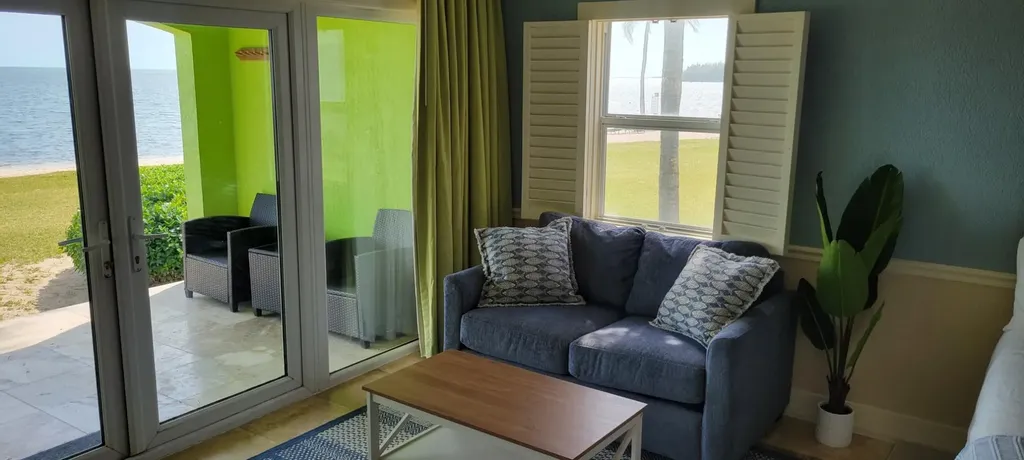 Bayshore Road Grand Bahama Freeport BS