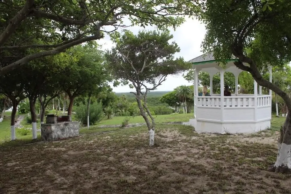 Stella Maris Lot# 94 Long Island BS