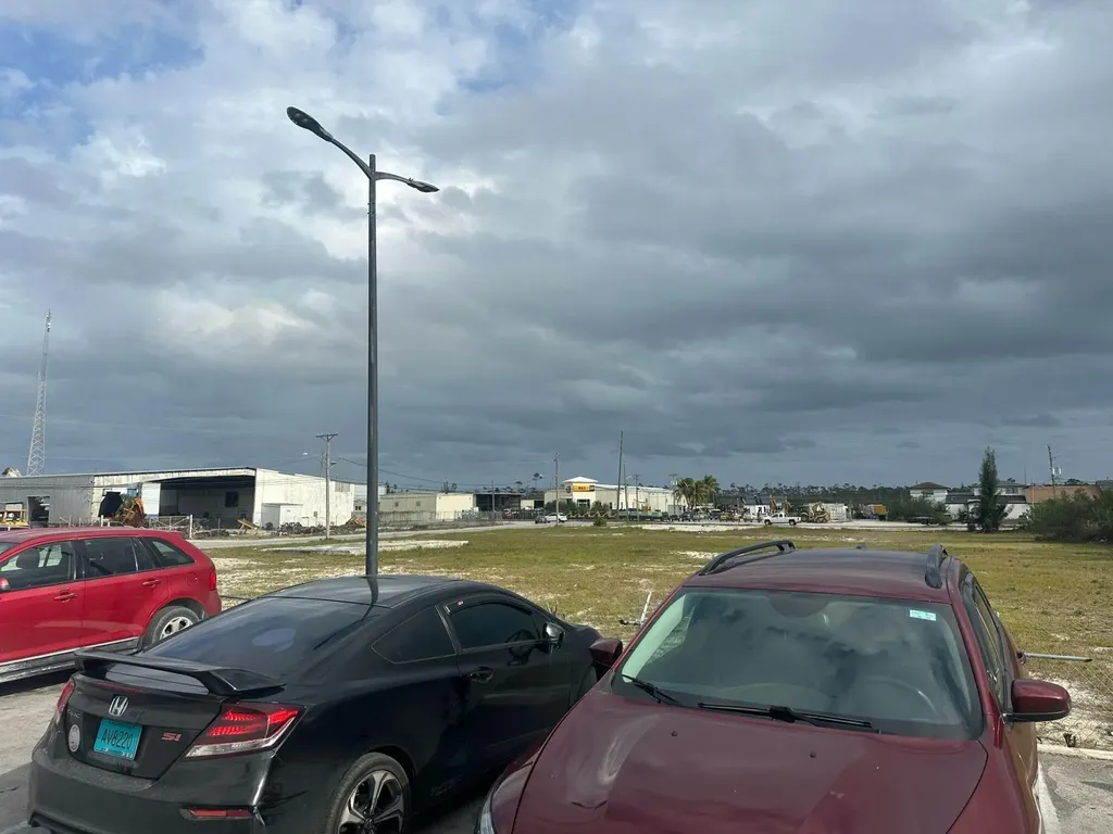 Queen's Highway Grand Bahama Freeport BS