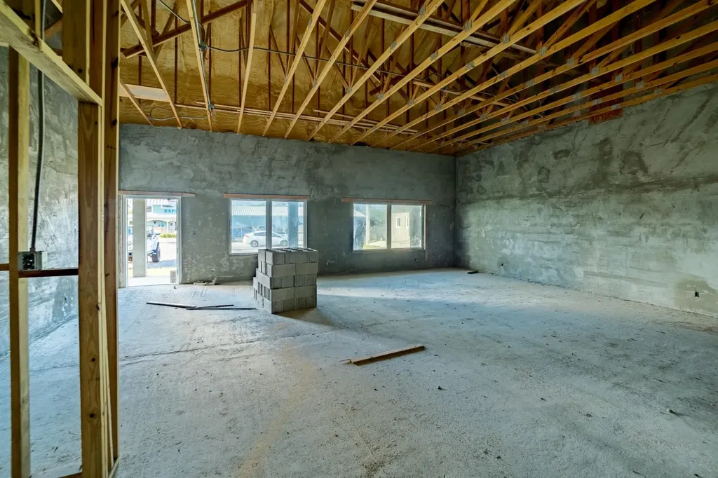 Coral Road & Ponce De Leo Grand Bahama Freeport BS