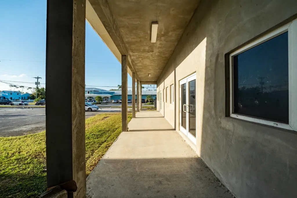 Coral Road & Ponce De Leo Grand Bahama Freeport BS