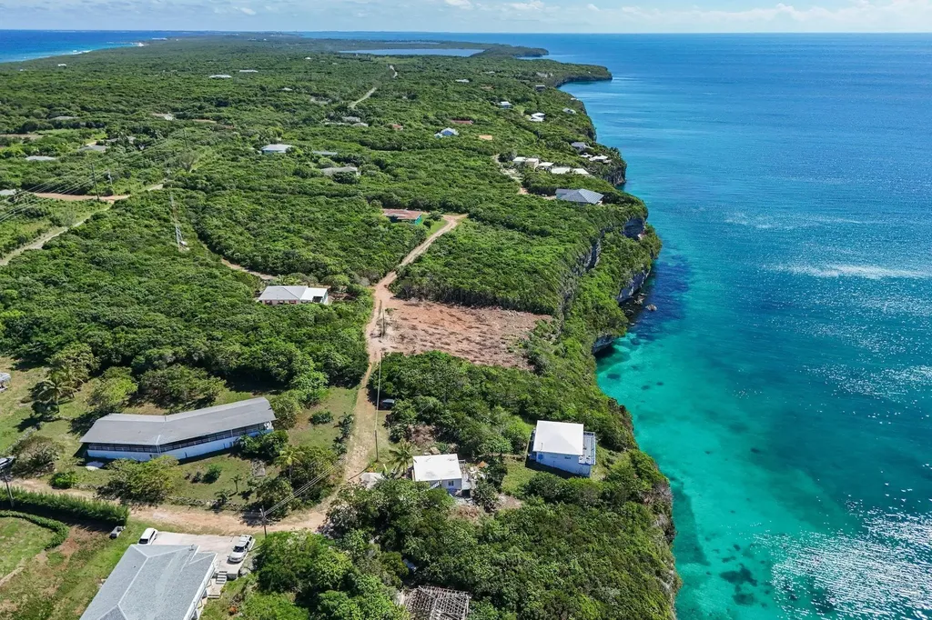 Lot 21 Block 36 Section D Eleuthera BS