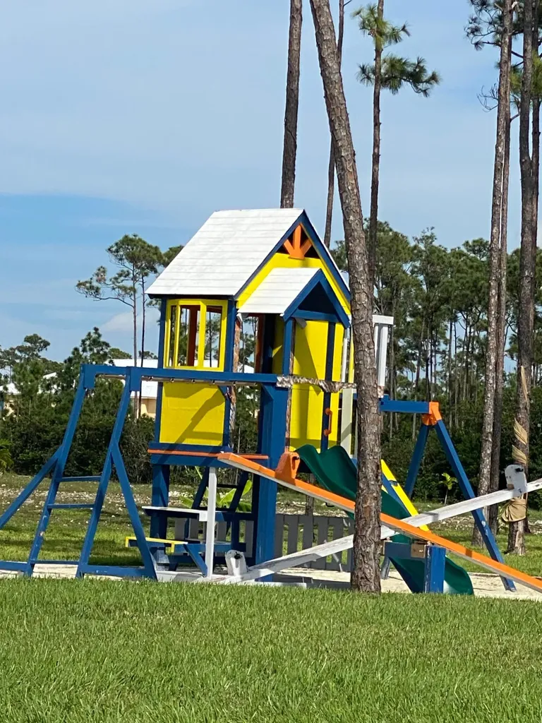 Tex Street 5 New Providence Paradise Island BS