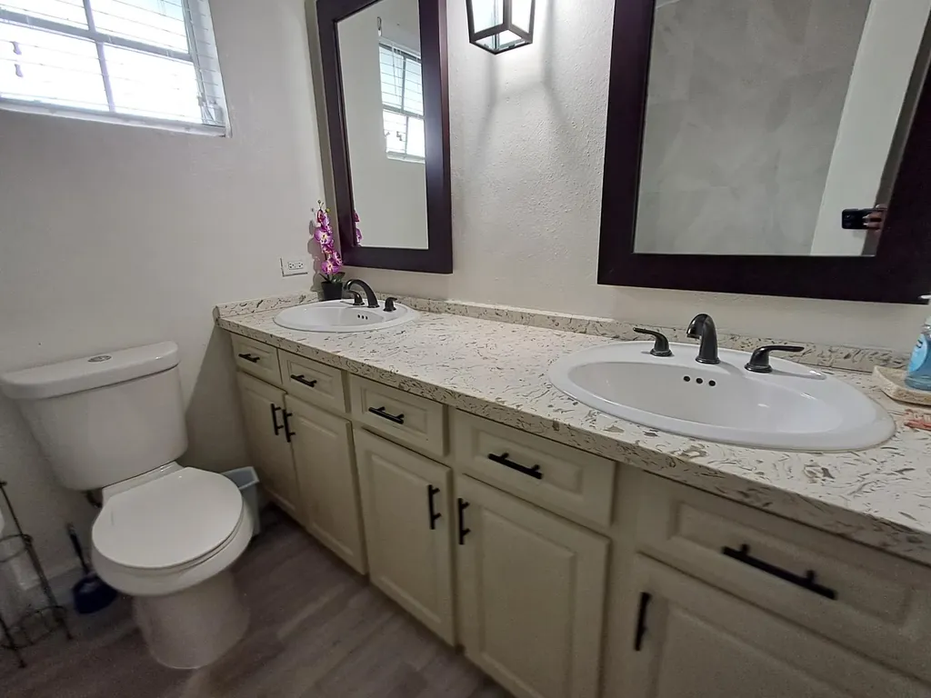 Twynam Heights Subdv New Providence Paradise Island BS