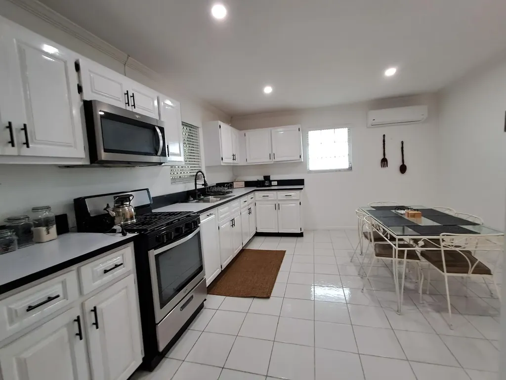 Twynam Heights Subdv New Providence Paradise Island BS