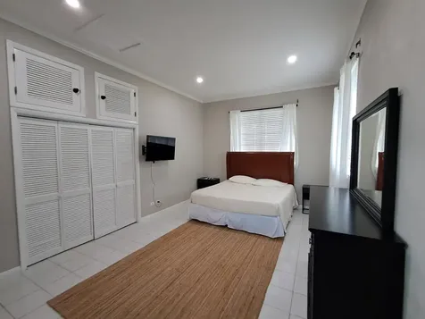 Twynam Heights Subdv New Providence Paradise Island BS